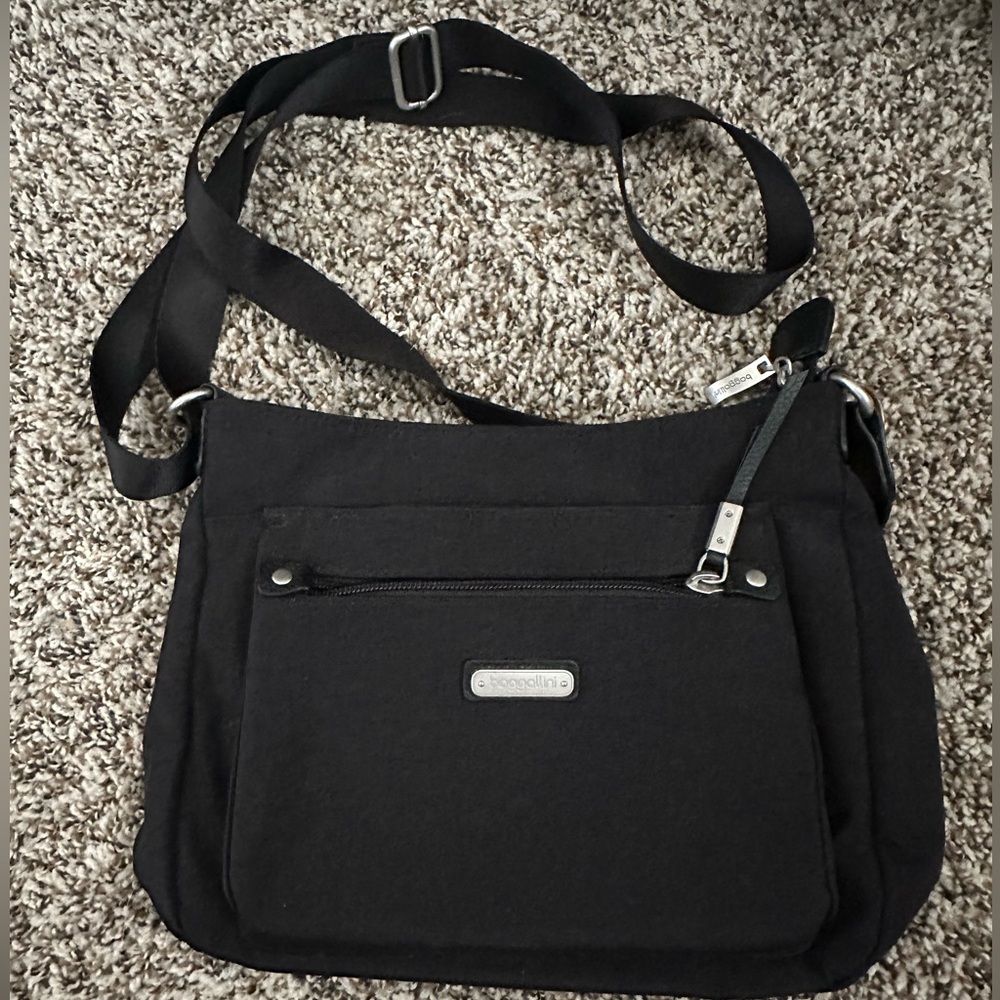 Baggallini Black Shoulder Bag